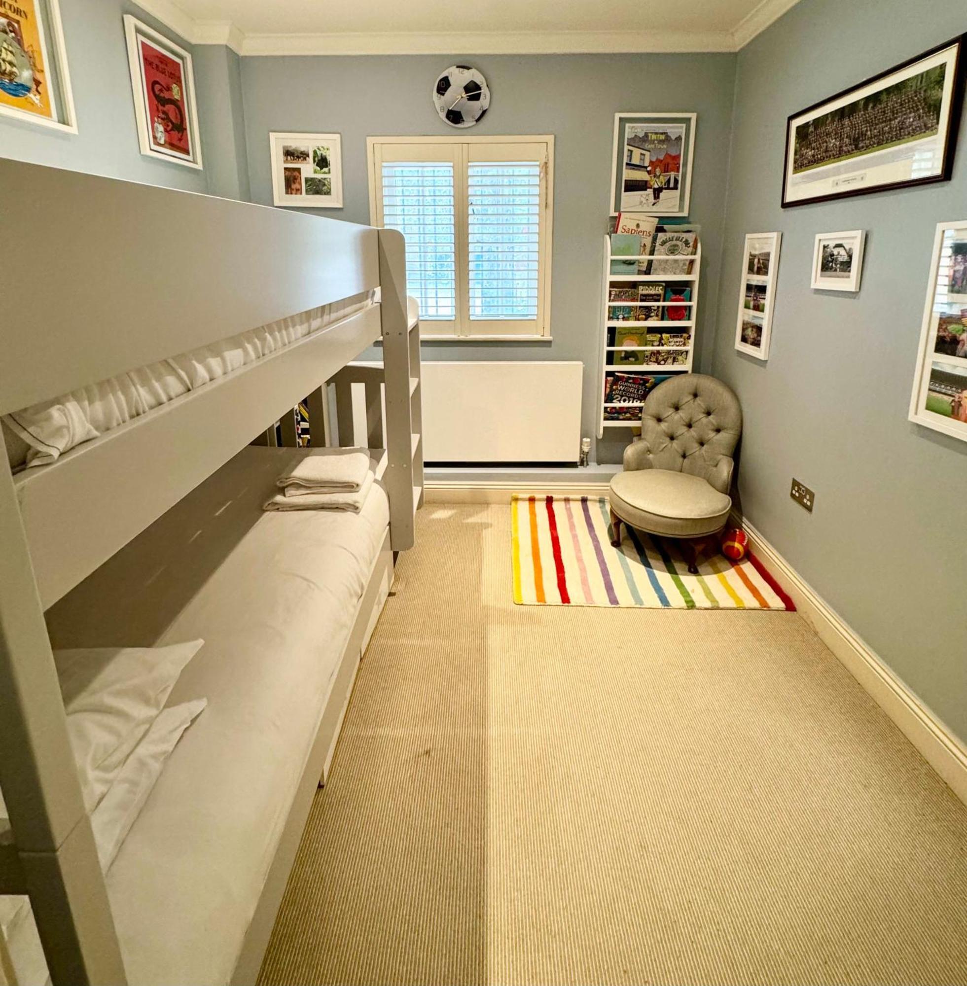 Delightful 3-bed Family Bayswater Ferienhaus London